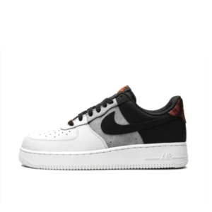 NIKE AIR FORCE 1 '07 LV8 "Black / Smoke Grey / White"