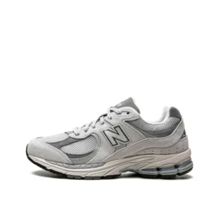 NEW BALANCE 2002R "Grey"