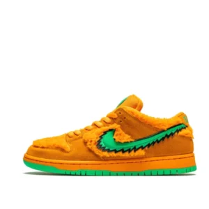 NIKE SB DUNK LOW "Grateful Dead - Orange Bear"