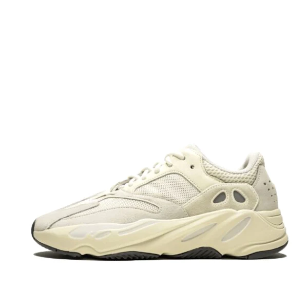 YEEZY BOOST 700 "Analog"