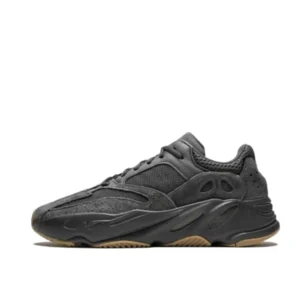 YEEZY BOOST 700 "Utility Black"