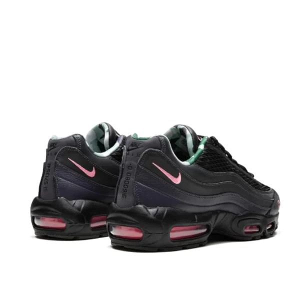 NIKE AIR MAX 95 "Corteiz- Pink Beam" - Image 3